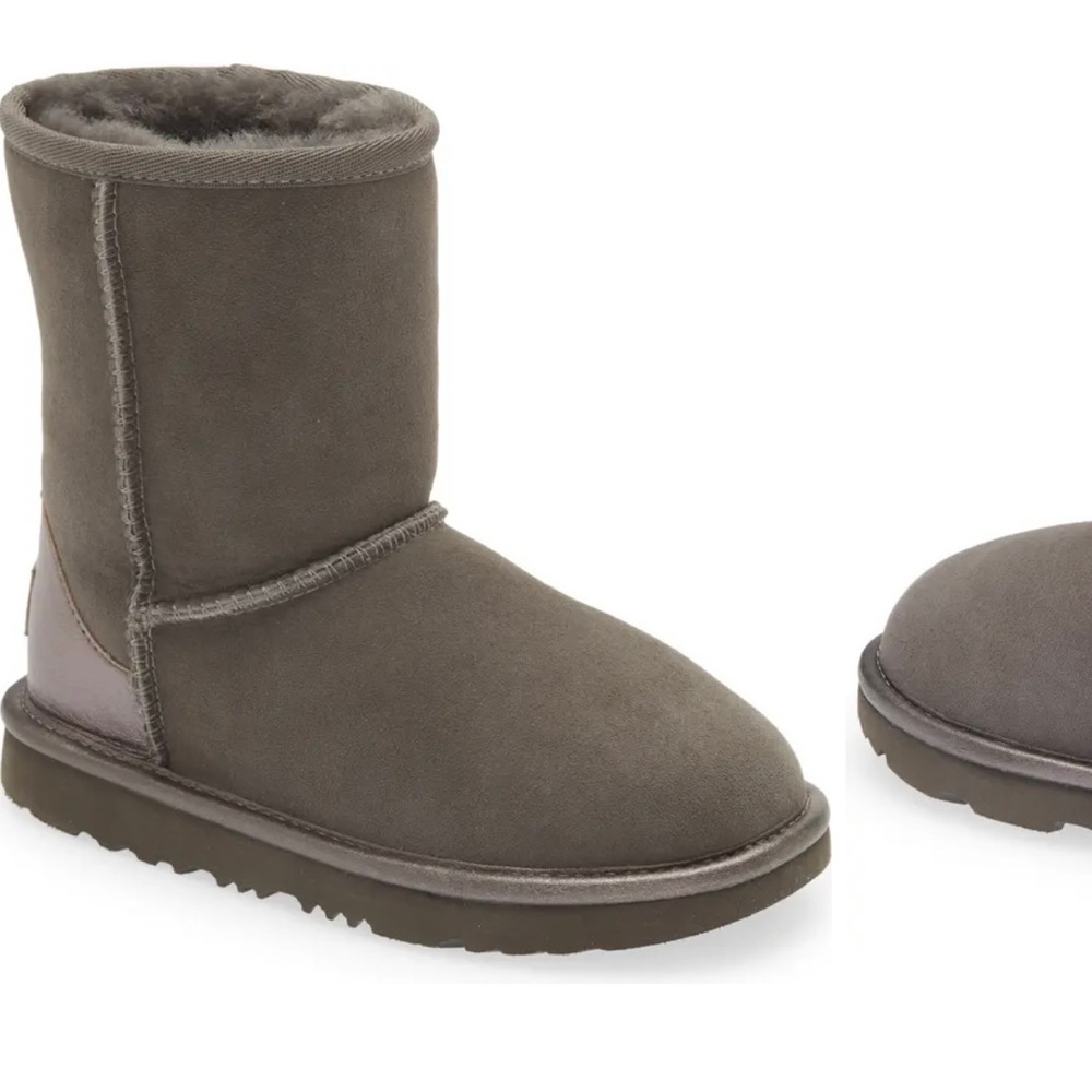 UGG® Classic II Shine Boot